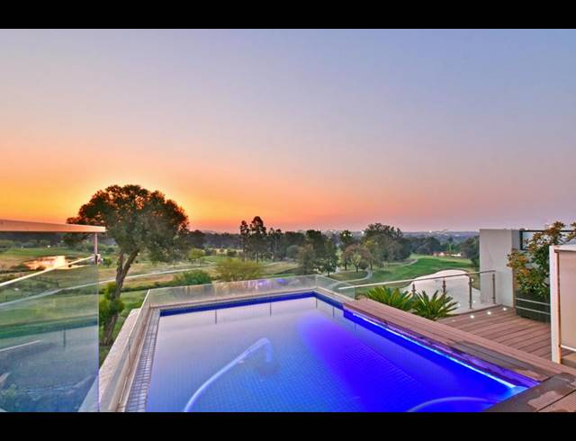 3 BEDROOM APARTMENT FOR SALE IN HOUGHTON ESTATE